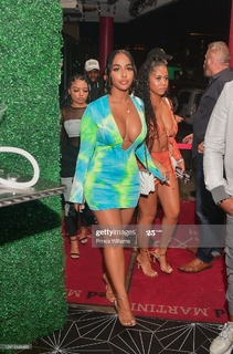 Ayisha Diaz feet photo thumbnail