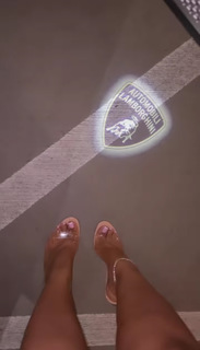 Ayisha Diaz feet photo thumbnail