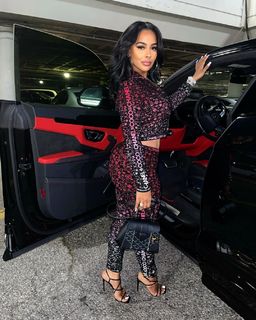 Ayisha Diaz feet photo thumbnail