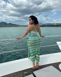 Ayisha Diaz feet photo thumbnail