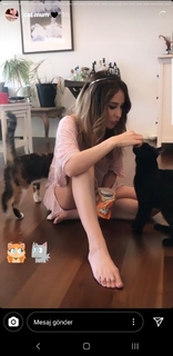 Aynur Aydin feet photo 8
