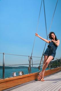 Ayse Hatun Önal feet photo 18