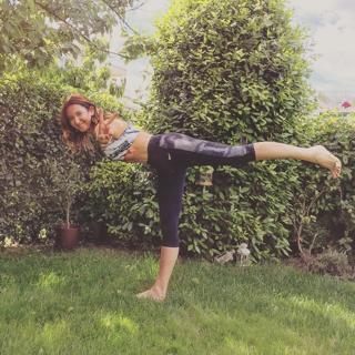 Ayse Tolga feet photo 9