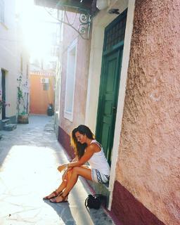 Ayse Tolga feet photo 13