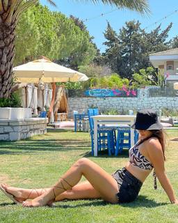 Ayse Yüksel feet photo 20