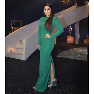 Ayten Amer feet photo thumbnail