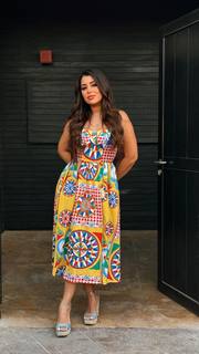 Ayten Amer feet photo thumbnail
