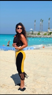 Ayten Amer feet photo thumbnail