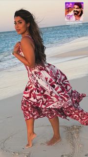 Ayten Amer feet photo thumbnail