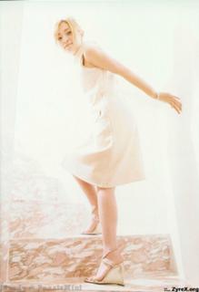 Ayumi Hamasaki feet photo 12
