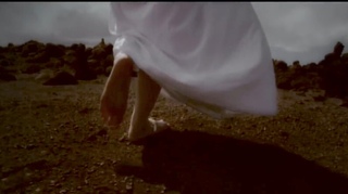 Ayumi Hamasaki feet photo 5