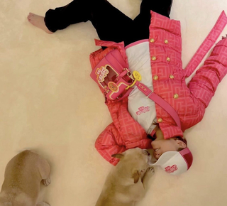 Ayumi Hamasaki feet photo 20