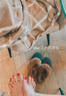 Ayumi Hamasaki feet photo 5