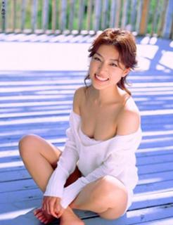 Ayumi Kinoshita feet photo 14