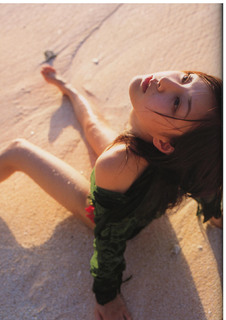 Ayumi Kinoshita feet photo 14