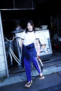 Ayumi Kinoshita feet photo 20
