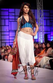 Ayyan feet photo 7