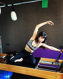 Ayça Aysin Turan feet photo thumbnail