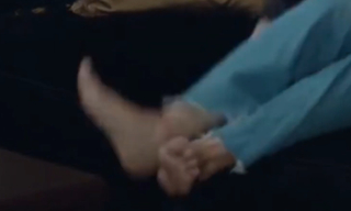 Ayça Aysin Turan feet photo thumbnail