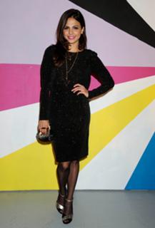 Azita Ghanizada feet photo 1