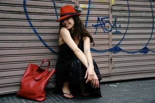 Azra Akin feet photo 13