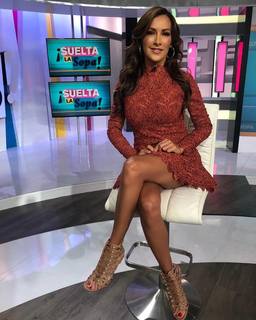 Azucena Cierco feet photo 17