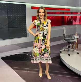 Azucena Uresti feet photo 3