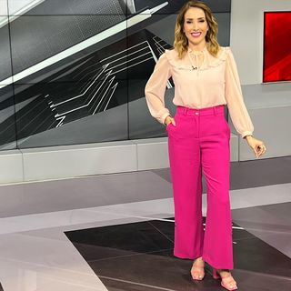 Azucena Uresti feet photo 2