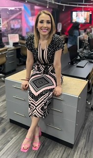Azucena Uresti feet photo 4