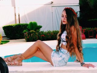 Azul Guaita feet photo 12