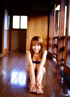 Azusa Yamamoto feet photo 2