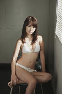 Azusa Yamamoto feet photo 4