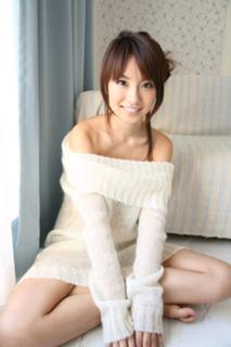 Azusa Yamamoto feet photo 4