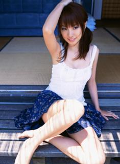 Azusa Yamamoto feet photo 2