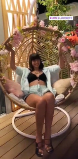 Azza Slimene feet photo 3