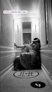 Azza Slimene feet photo 11