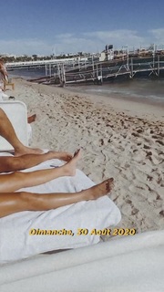 Azza Slimene feet photo 6