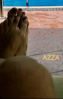 Azza Zaarour feet photo 1