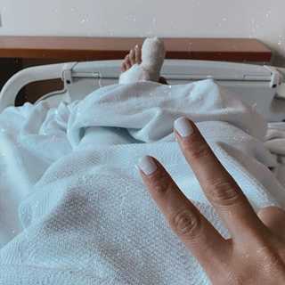 Azza Zaarour feet photo 7