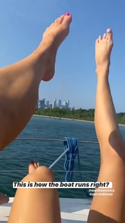 Azzyland feet photo thumbnail