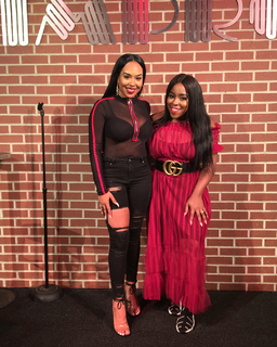 B. Simone feet photo thumbnail