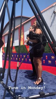 B. Simone feet photo thumbnail