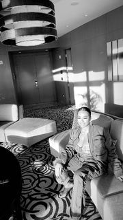 B. Simone feet photo thumbnail