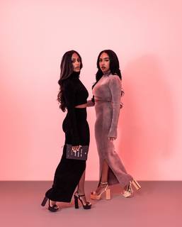 B. Simone feet photo thumbnail