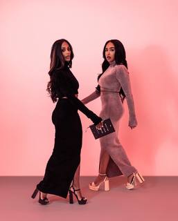 B. Simone feet photo thumbnail