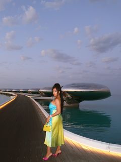 B. Simone feet photo thumbnail