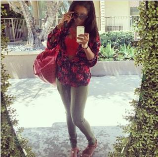BIA feet photo 18