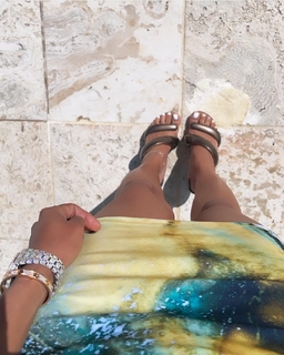 BIA feet photo 3