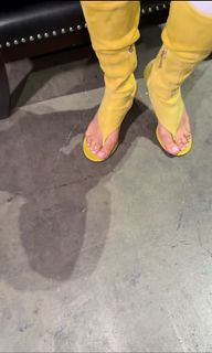 BIA feet photo 1