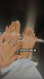 Baani Sandhu feet photo 13
